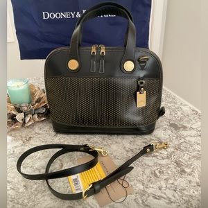 Dooney & Bourke T601 Small Zip-Zip Satchel /  Crossbody -Black Cabrio Leather.
